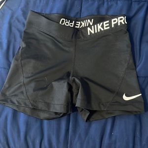Nike Pros shorts size small